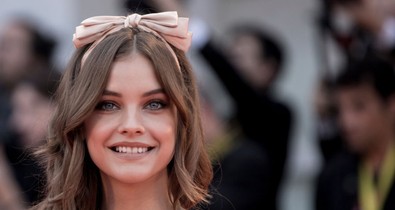 Palvin Barbara meztelenruhája letarolta az internetet