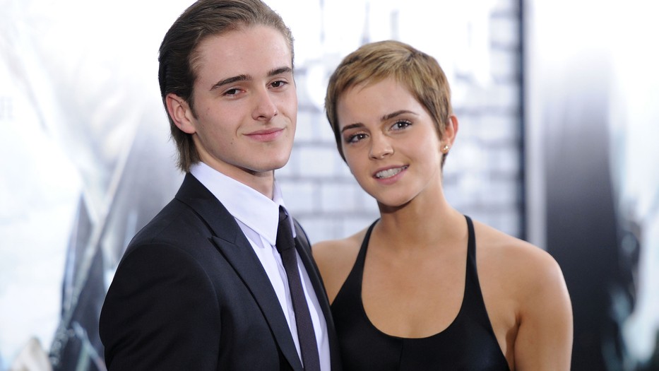 Emma Watson és Alex Watson olyanok, mint két tojás