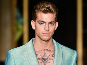 27 évesen meghalt Jeremy Ruehlemann modell 