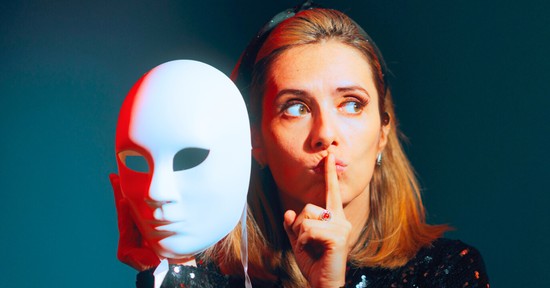 Anya, feleség, barátnő, gyerek, dolgozó nő - A női szerepek láthatatlan terhei