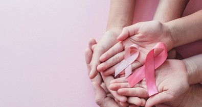 4 héttel a szülése után 4. stádiumú rákot diagnosztizáltak, most őszintén megosztja történetét