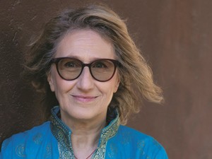 Minden emlékünk a kollektív régmúltból jön - beszélgetés a sokoldalú S. Varga Ilonával