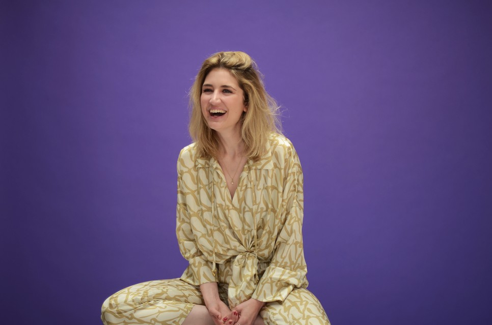 W Budapest női panelbeszélgetés