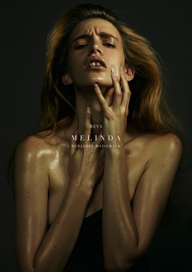 A Revs magazinban Melinda