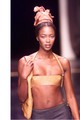 Kate-tel való szakítása után, Johnny egy másik modellel vigasztalódott. Naomi Campbell és Johnny összejöttek egy kis időre 1998-ban addig...