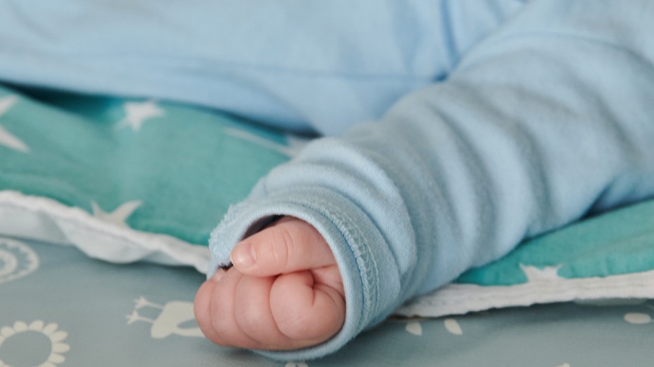 Magyarországon jelenleg 300 kisbaba várja, hogy valaki hazavigye őket a kórházból, és ne egyedül töltsék életük első hónapjait