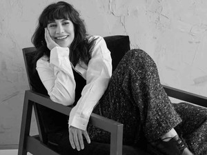 Pátkai Rozina a Jurányiban ad koncertet a Függőleges pillanat című esttel