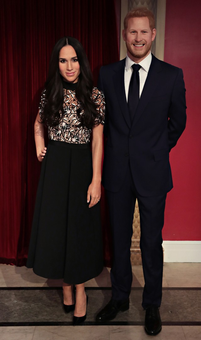 Harry herceg és Meghan Markle már viaszbábuként sem állhatnak a királyi család tagjai mellett