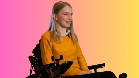 Az élet újrakezdhető - Orsolya nyaktól lefelé teljesen lebénult, ma coachként és előadóként segít másoknak