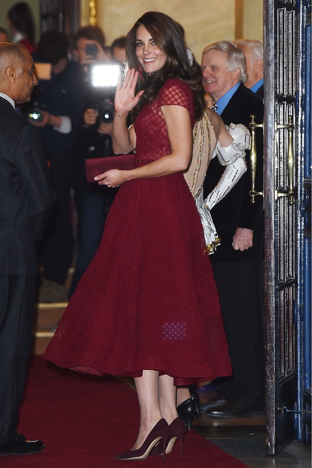 Kate Middleton Theatre Royal ruha