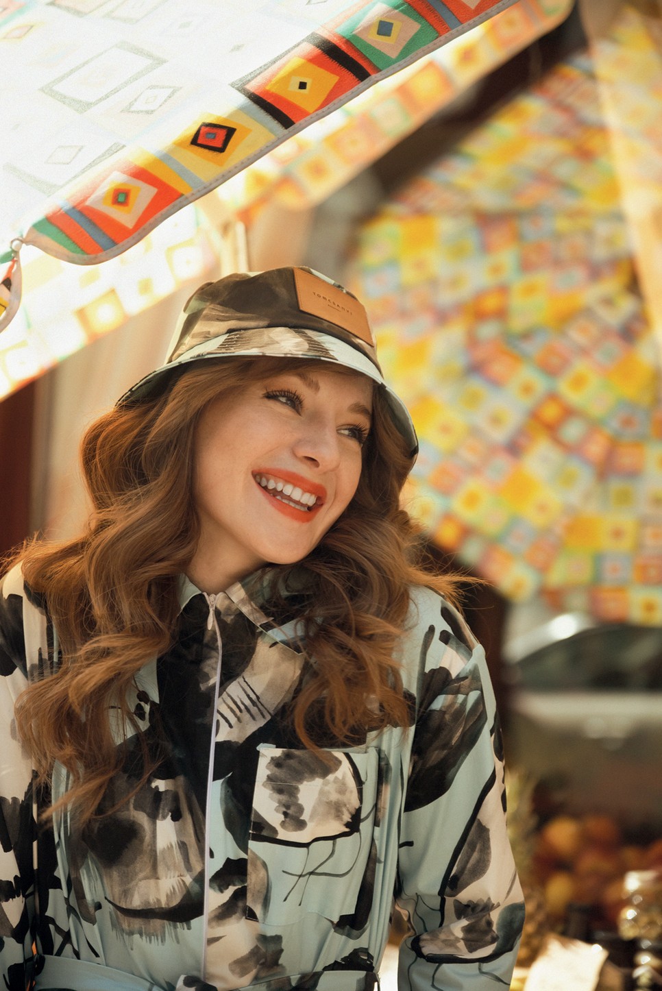 Overall és kalap TOMCSANYI 68 200 Ft, 15 500 Ft