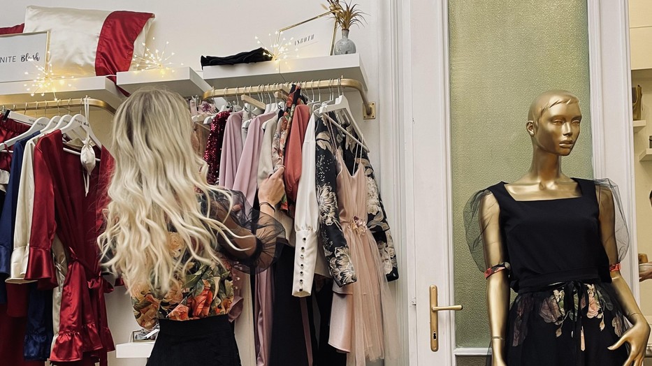 Ezen a héten az ASBOTH márka alapítója mutatja be a gardróbtitkait