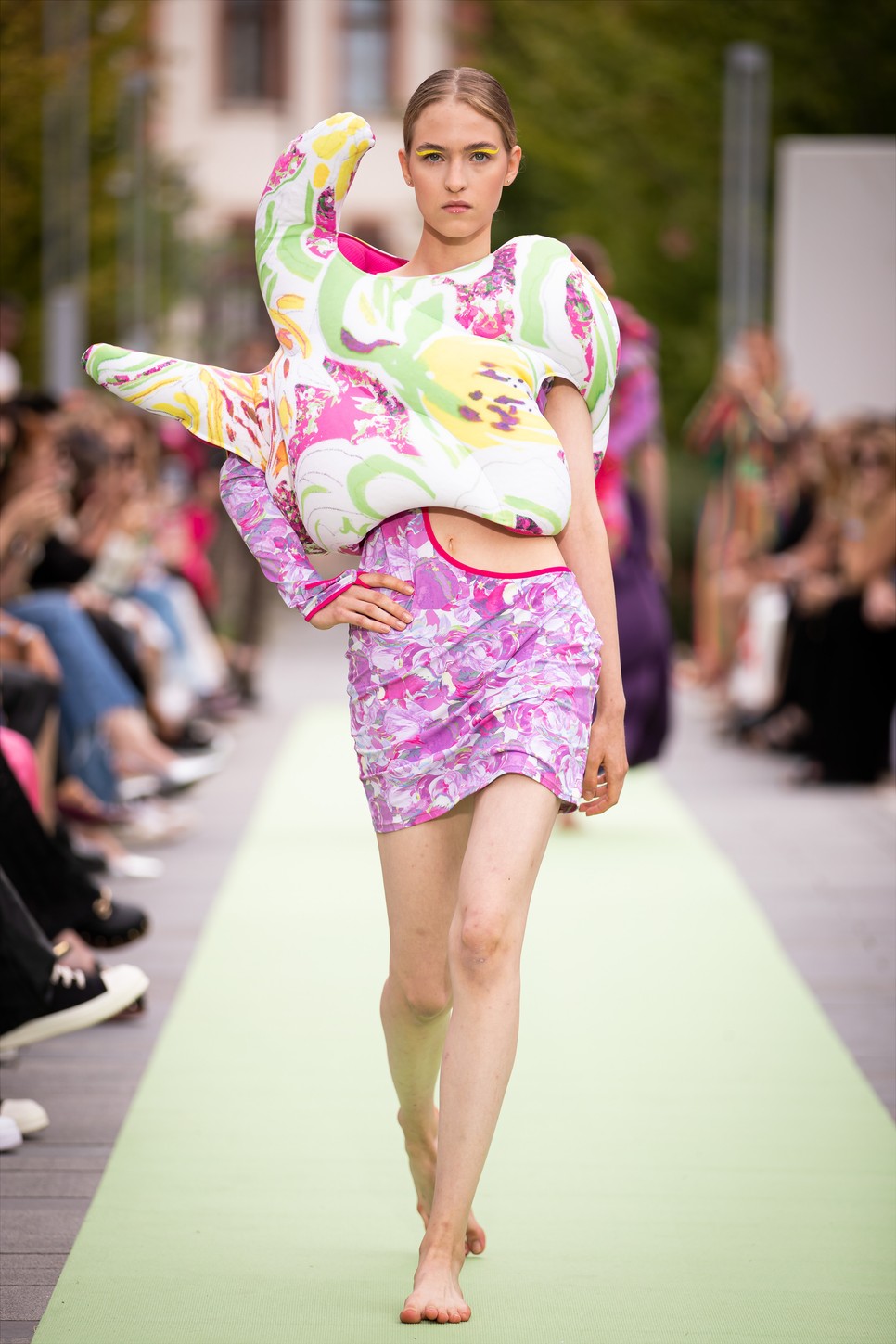 Sziszi Jiang 2024 tavasz-nyár, Budapest Central European Fashion Week