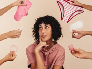 Vannak lányok, akik a menstruáció első pár napján rendszeresen maradnak ki az iskolából orvosi igazolással, mert nincs pénzük betétre