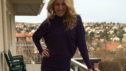 Huncut ruhában Wolf Kati