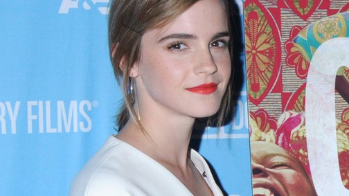 Emma Watson most már sötétbarna