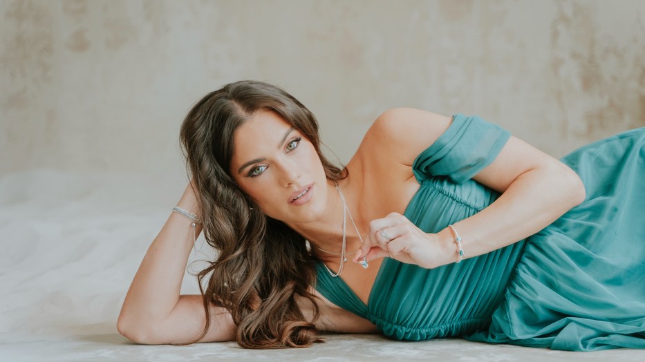 Gelencsér Timi a Pandora charmjaival meséli el, mi az, ami igazán fontos számára.