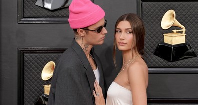 Justin Bieber megszólalt, miután kikövette az Instagramon feleségét, Hailey Biebert