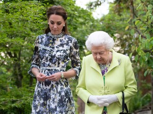 Erzsébet királynő félelmetesen okosan készítette fel Katalin hercegnét a királynéi pozícióra: ezt a fontos leckét kapta tőle