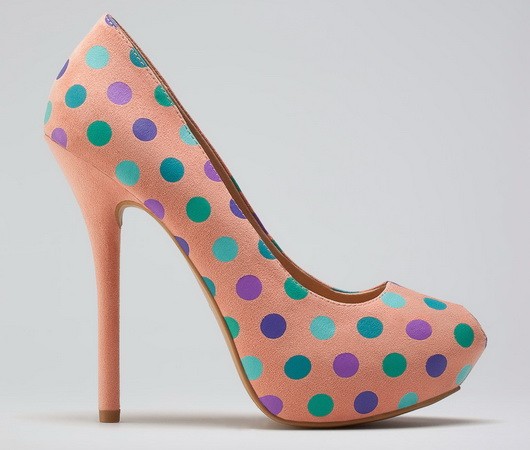 Pöttyös cipő BERSHKA 13995 Ft