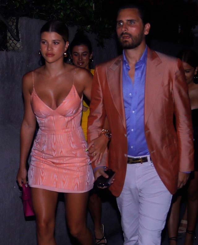 Sofia Richie annyiszor villantott pár nap alatt, hogy Kardashianékat is lekörözte