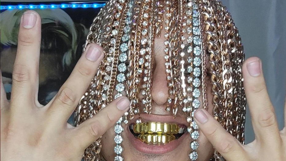 Új trend lesz az aranylánc haj?