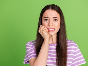 A stressz nyoma a fogaidon – amit a fogorvos lát, de te nem