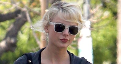 Pasimágnes edzőcuccban Taylor Swift