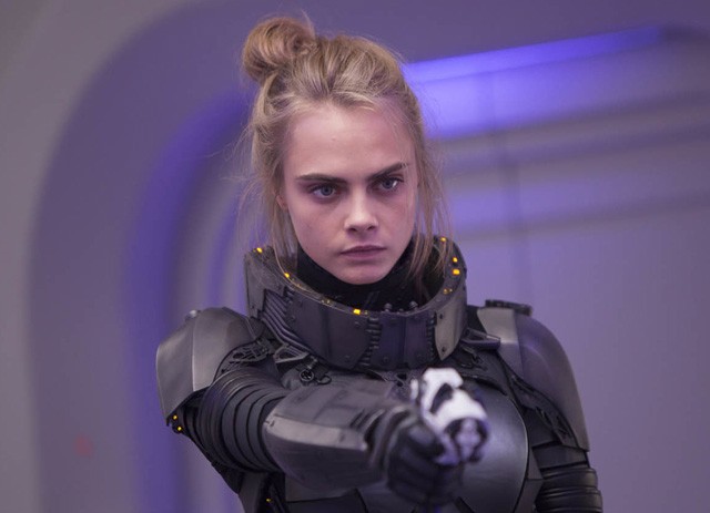 Végre megérkezett a klip is Cara Delevingne dalához