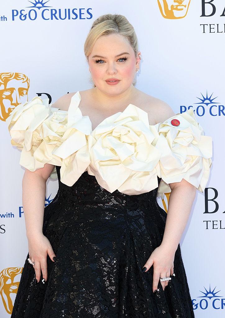 ...Nicola Coughlan viszont 2026 januárjában töltötte be a 39. életévét.