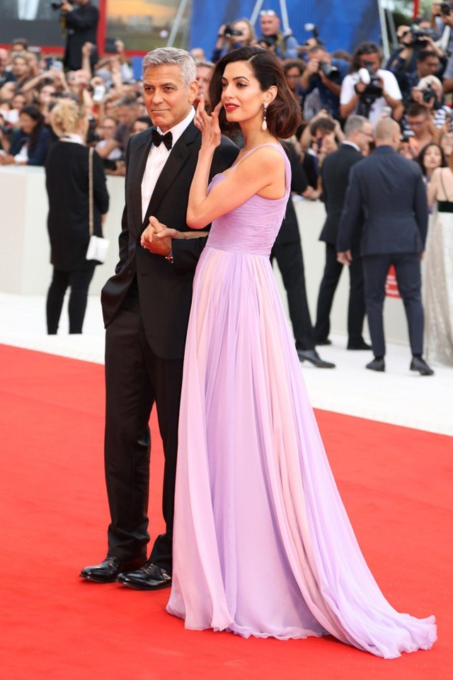 George Clooney és felesége a vörös szőnyegre léptek és minden tündérmesévé változott!