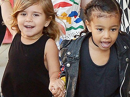 Cuki fotó a Kardashian gyerekekről, de mindenki csak azt látja, hogy kire hasonlítanak elképesztően...