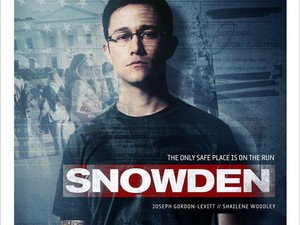 Rubik-kocka és nemzetbiztonság: Edward Snowden szerepében Joseph Gordon-Levitt