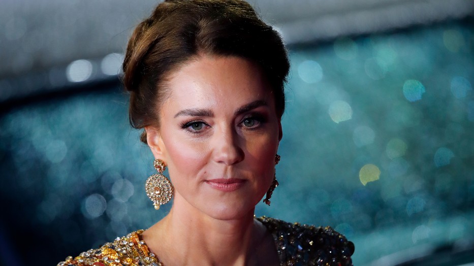 Katalin hercegné Bond-lánynak öltözött: élete legszebb ruháját viselte