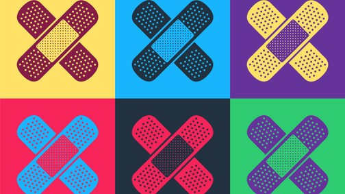 Tépd le gyorsan, mint a ragtapaszt! - Tényleg ez a jó módszer az eltávolítására?