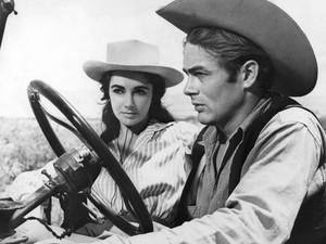 Digitális nekromancia: te megnéznél egy filmet, amiben az AI támasztotta fel kedvenc színészedet?