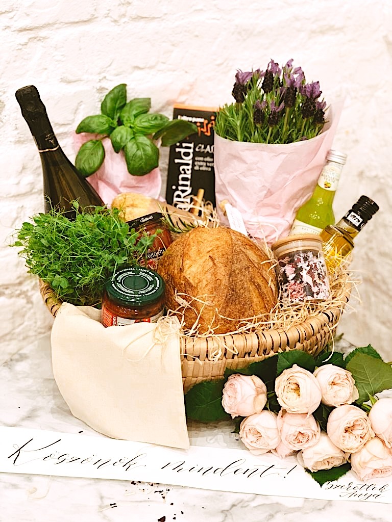 Köszönökmindent szeretlek anya finomságok25000