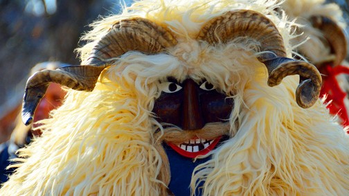 Tavaszvárás, téltemetés és a rend felfüggesztése – A karneváli időszak ünnepségeinek nyomában