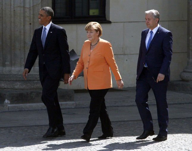 Barack Obama Angela Merkel társaságában