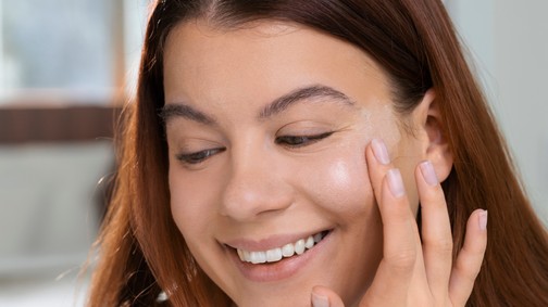Nincs időd a reggeli arcápolási rutinra? Van rá egy megoldásunk, amit imádni fogsz