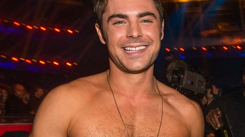 Íme Zac Efron ritkán látott kisöccse! Hű, de jók ezek a gének!