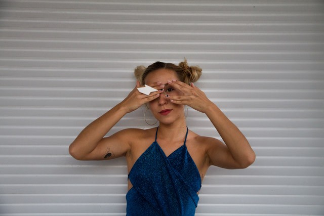 Zsófi ruhája is frizurája is elképesztően vagány