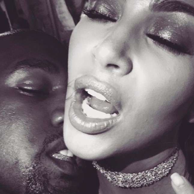 Kim Kardashian gondolt egyet, és leforgatott egy kisebb pornófilmet az Instára