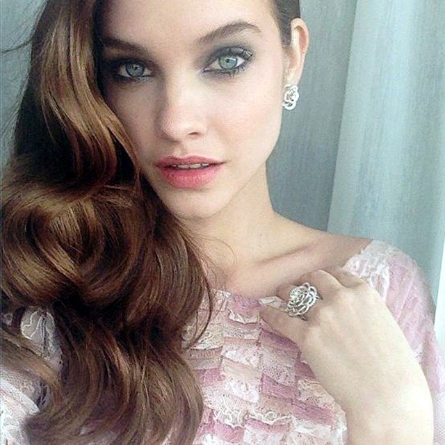 Palvin Barbara a Golden Globe-gálán