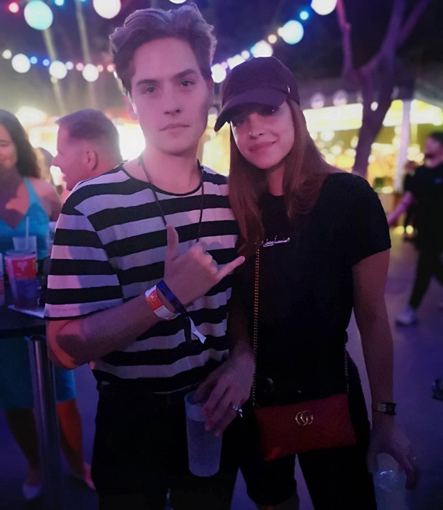 Palvin Barbara és Dylan Sprouse a Szigeten