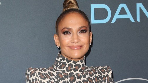 Jennifer Lopez nagyon kínos ruhabakiba futott bele
