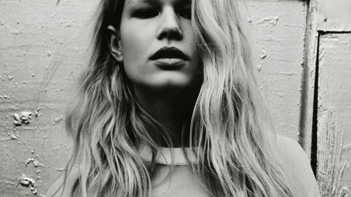 Catwalk Queen: Anna Ewers - új szőke szexikon