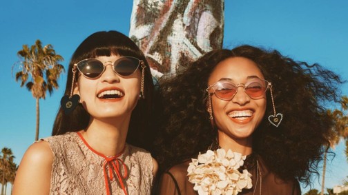 Mutatjuk, melyik napszemüveg illik leginkább az arcformádhoz