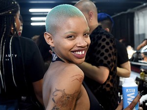 Ledöbbensz: két hete szült ez a modell, és így néz ki most