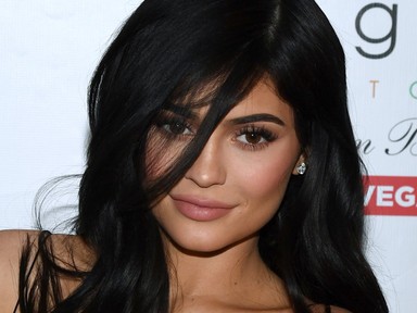 Kylie Jenner rövidre vágatta a haját?